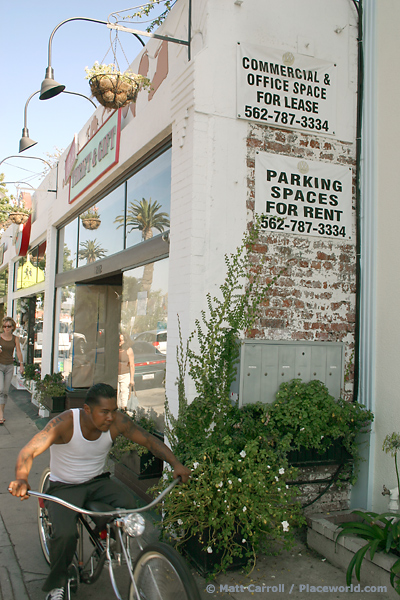 Fourth Street, Rose Park South neighborhood
